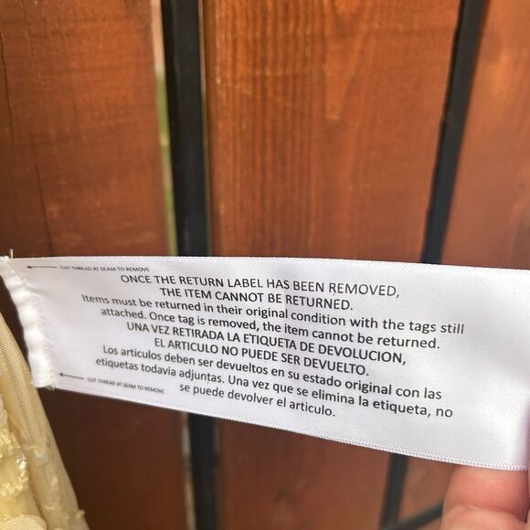 Mac Duggal 70274 Embellished Illusion Cap Sleeve Gown Butter Yellow size 6 NWT - Picture 10 of 10